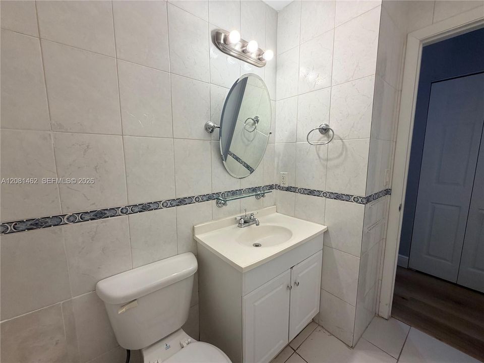 В аренду: $2,600 (2 спален, 2 ванн, 1120 Квадратных фут)