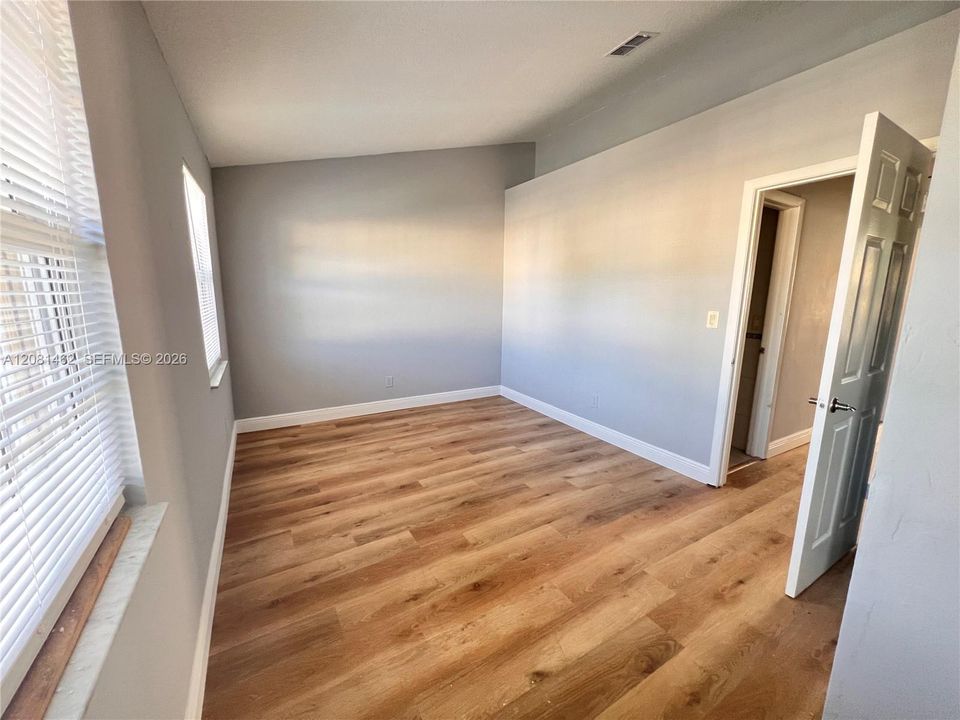 2nd Bedroom