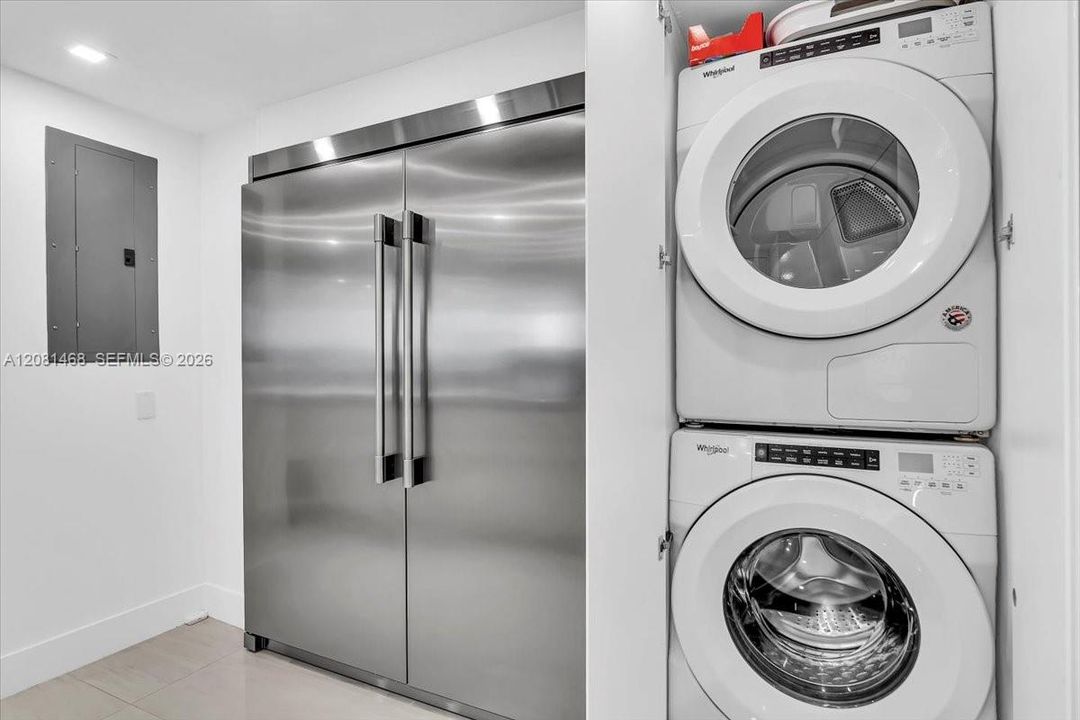 En Venta: $1,995,000 (3 camas, 2 baños, 1688 Pies cuadrados)
