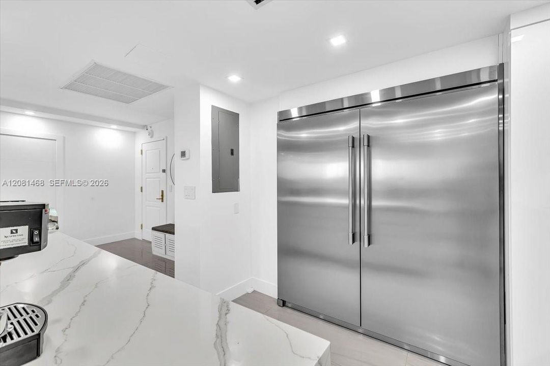 En Venta: $1,995,000 (3 camas, 2 baños, 1688 Pies cuadrados)