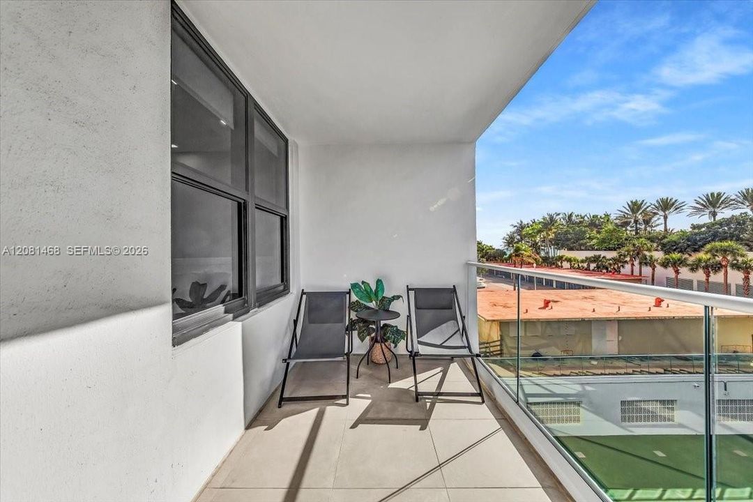 En Venta: $1,995,000 (3 camas, 2 baños, 1688 Pies cuadrados)