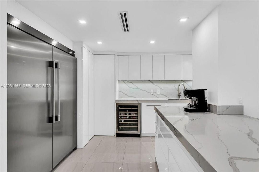 En Venta: $1,995,000 (3 camas, 2 baños, 1688 Pies cuadrados)