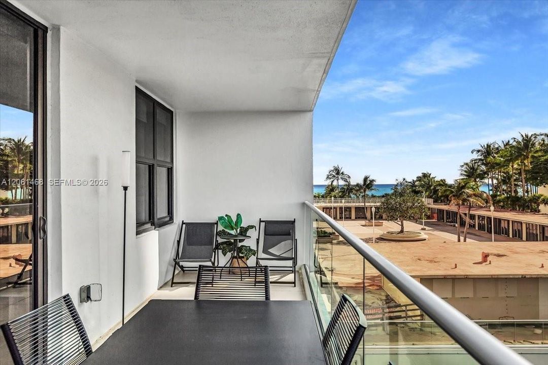 En Venta: $1,995,000 (3 camas, 2 baños, 1688 Pies cuadrados)