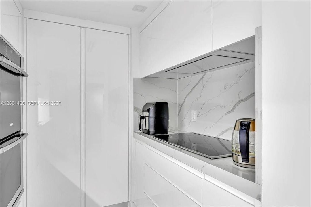 En Venta: $1,995,000 (3 camas, 2 baños, 1688 Pies cuadrados)