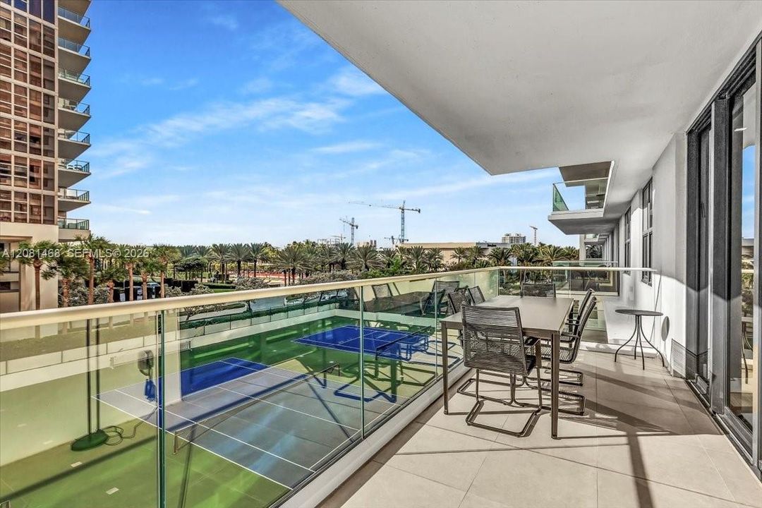 En Venta: $1,995,000 (3 camas, 2 baños, 1688 Pies cuadrados)