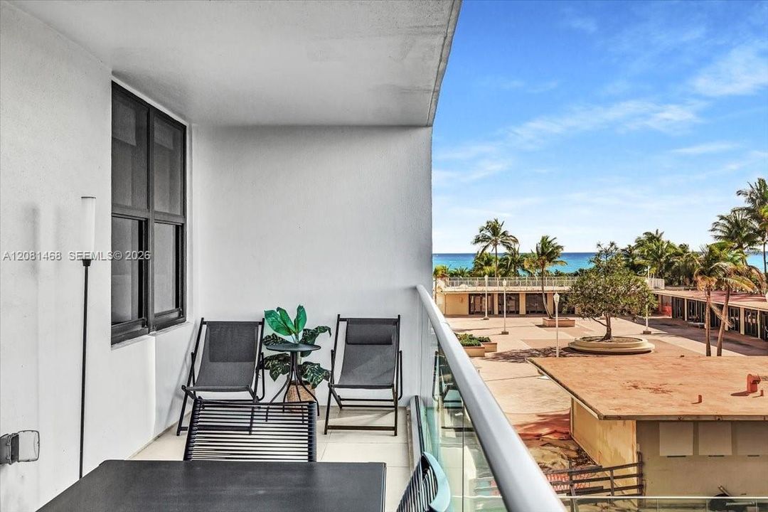 En Venta: $1,995,000 (3 camas, 2 baños, 1688 Pies cuadrados)