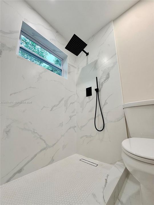 En Venta: $514,900 (3 camas, 2 baños, 880 Pies cuadrados)
