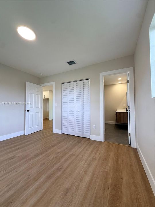 En Venta: $514,900 (3 camas, 2 baños, 880 Pies cuadrados)