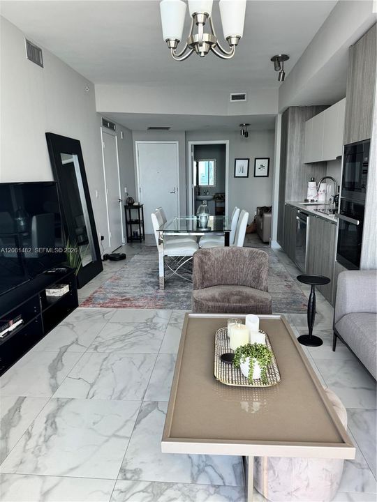 En Venta: $650,000 (1 camas, 2 baños, 790 Pies cuadrados)