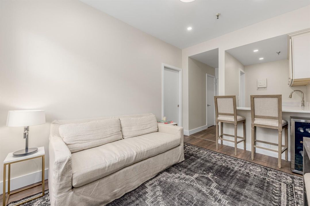 235 Sunrise Ave #2211, Palm Beach, FL 33