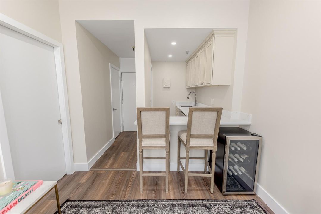 235 Sunrise Ave #2211, Palm Beach, FL 33