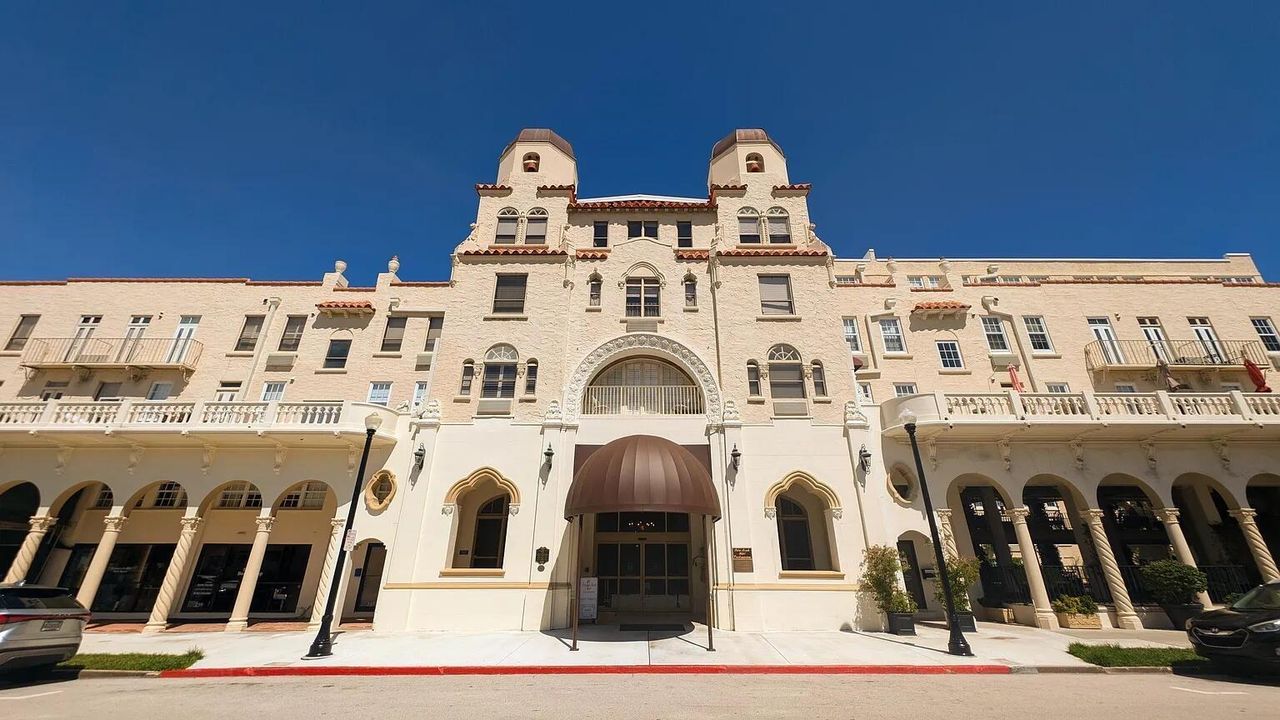 PBH exterior