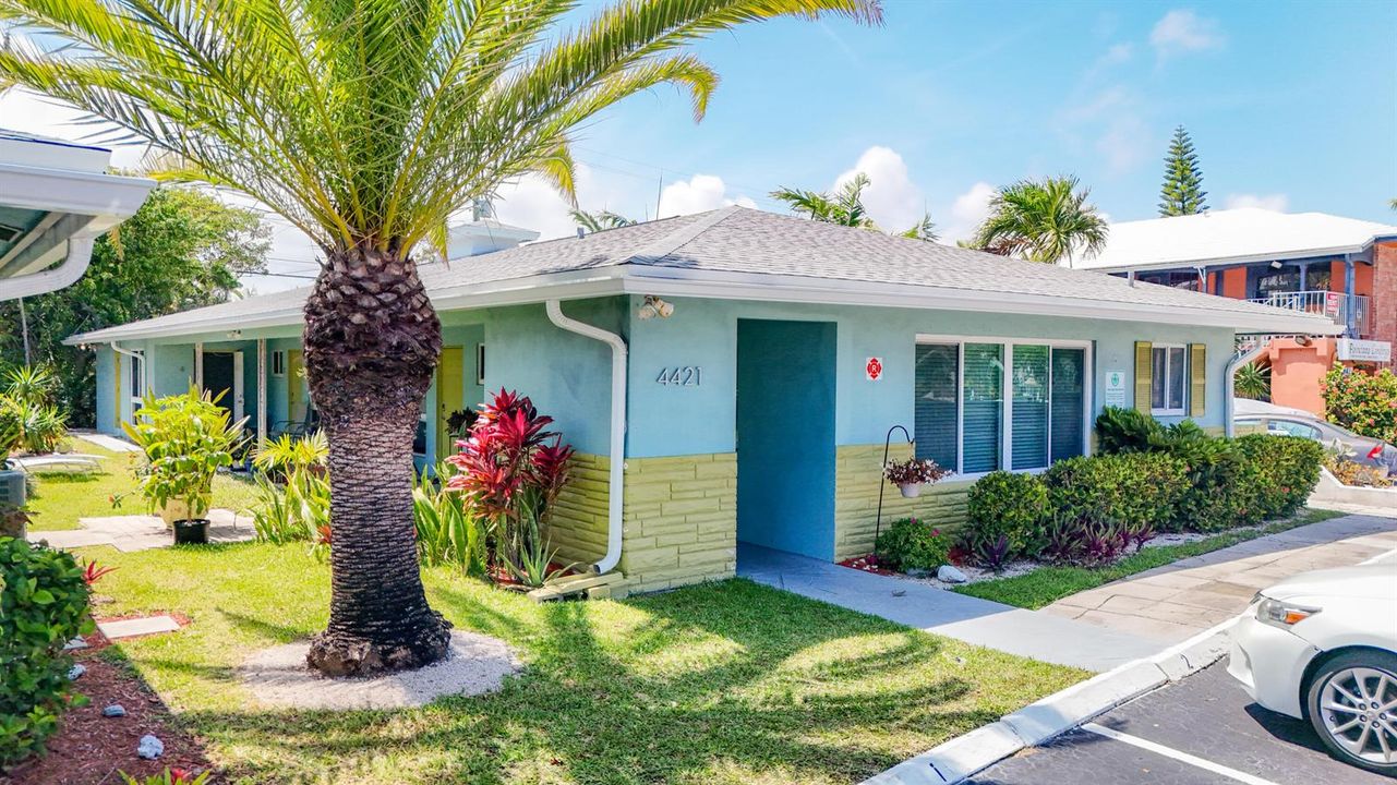 4421 Poinciana Street #4-11