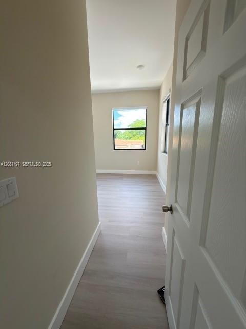 For Rent: $2,250 (2 beds, 2 baths, 1094 Square Feet)