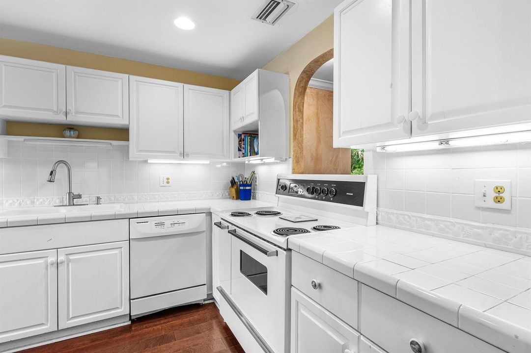018-13329PoloClubRoad-206-Wellington-FL-