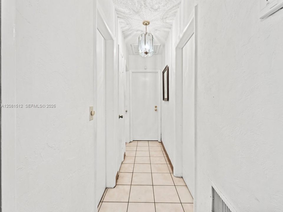 En Venta: $799,000 (0 camas, 0 baños, 2872 Pies cuadrados)