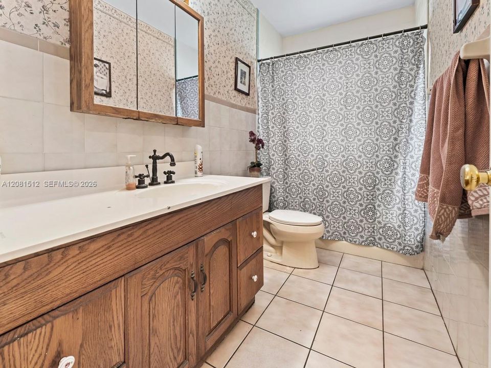 En Venta: $799,000 (0 camas, 0 baños, 2872 Pies cuadrados)