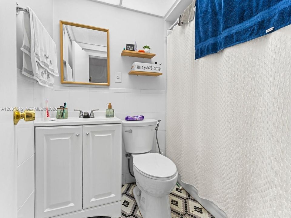 En Venta: $799,000 (0 camas, 0 baños, 2872 Pies cuadrados)