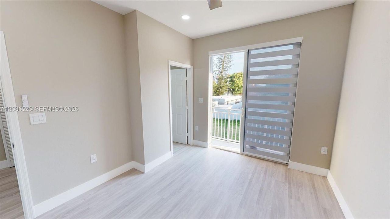 В аренду: $3,600 (2 спален, 2 ванн, 1222 Квадратных фут)