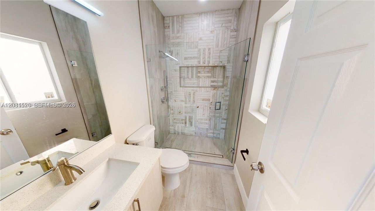 В аренду: $3,600 (2 спален, 2 ванн, 1222 Квадратных фут)