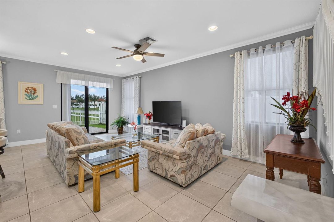 22-web-or-mls-5D1A5427