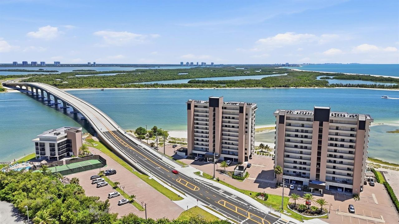 4_8402 estero blvd unit 405-004