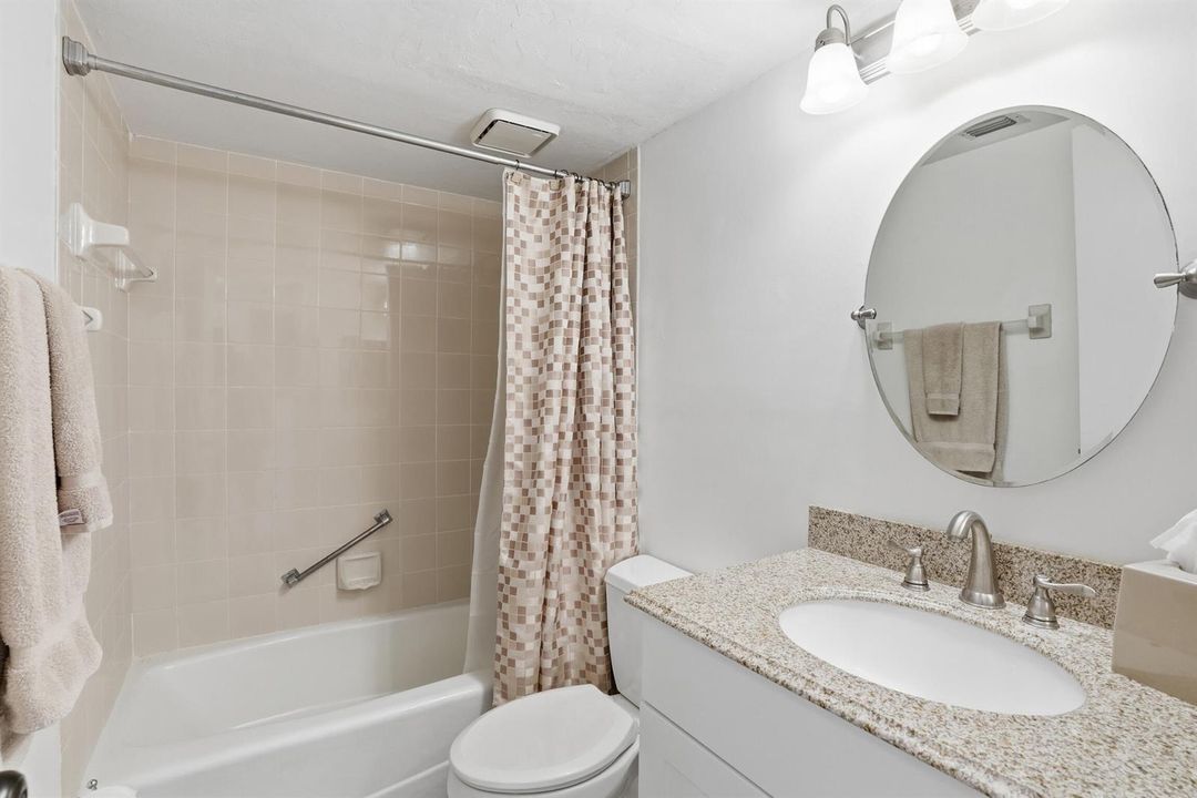 35_8402 estero blvd unit 405-034