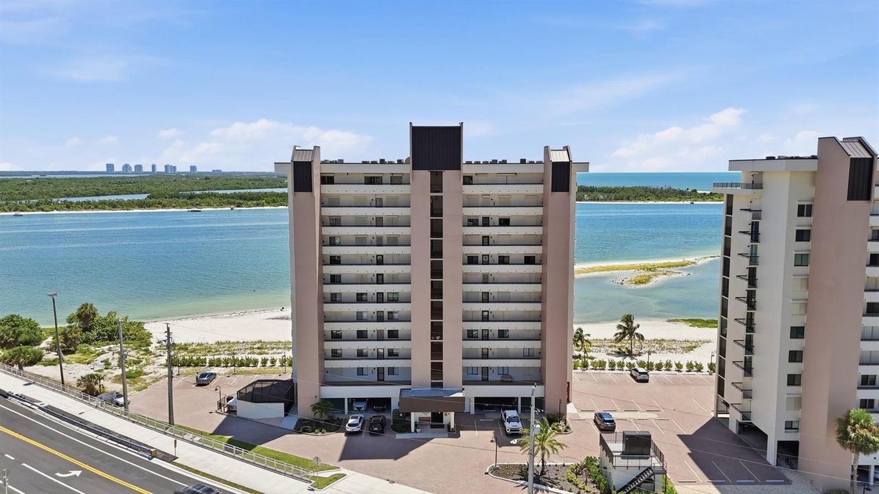 1_8402 estero blvd unit 405-001