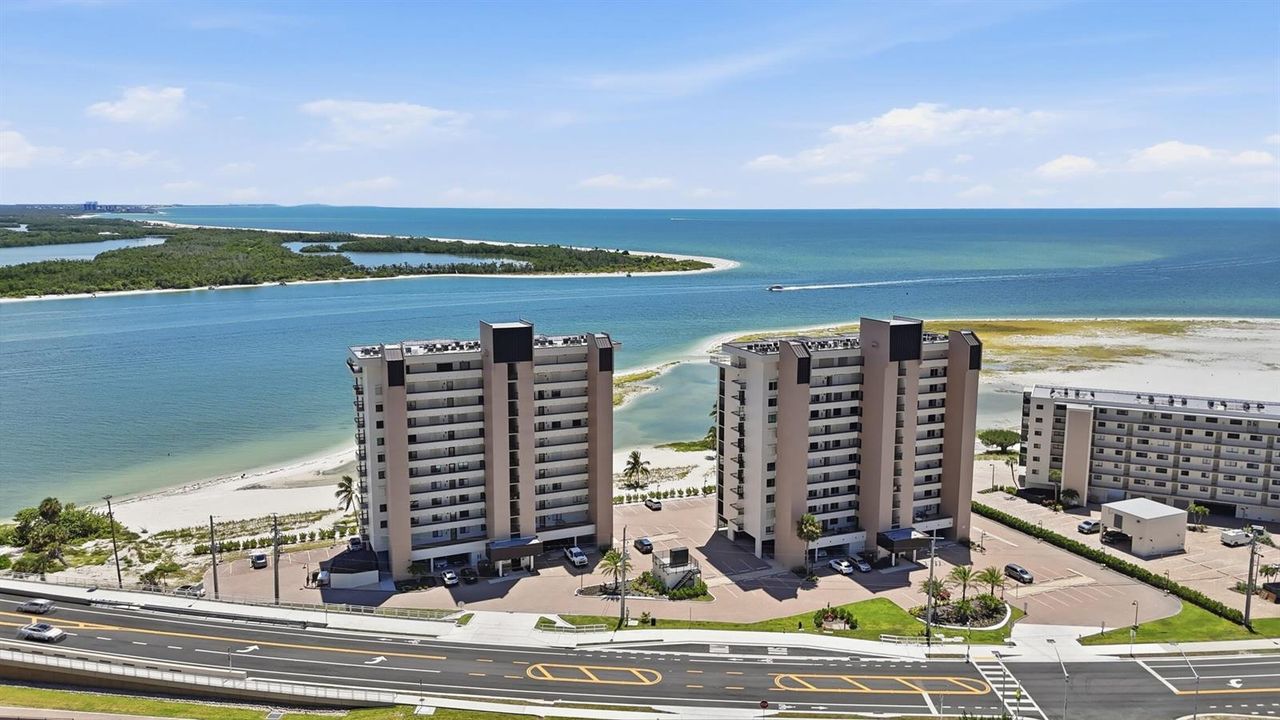 2_8402 estero blvd unit 405-002