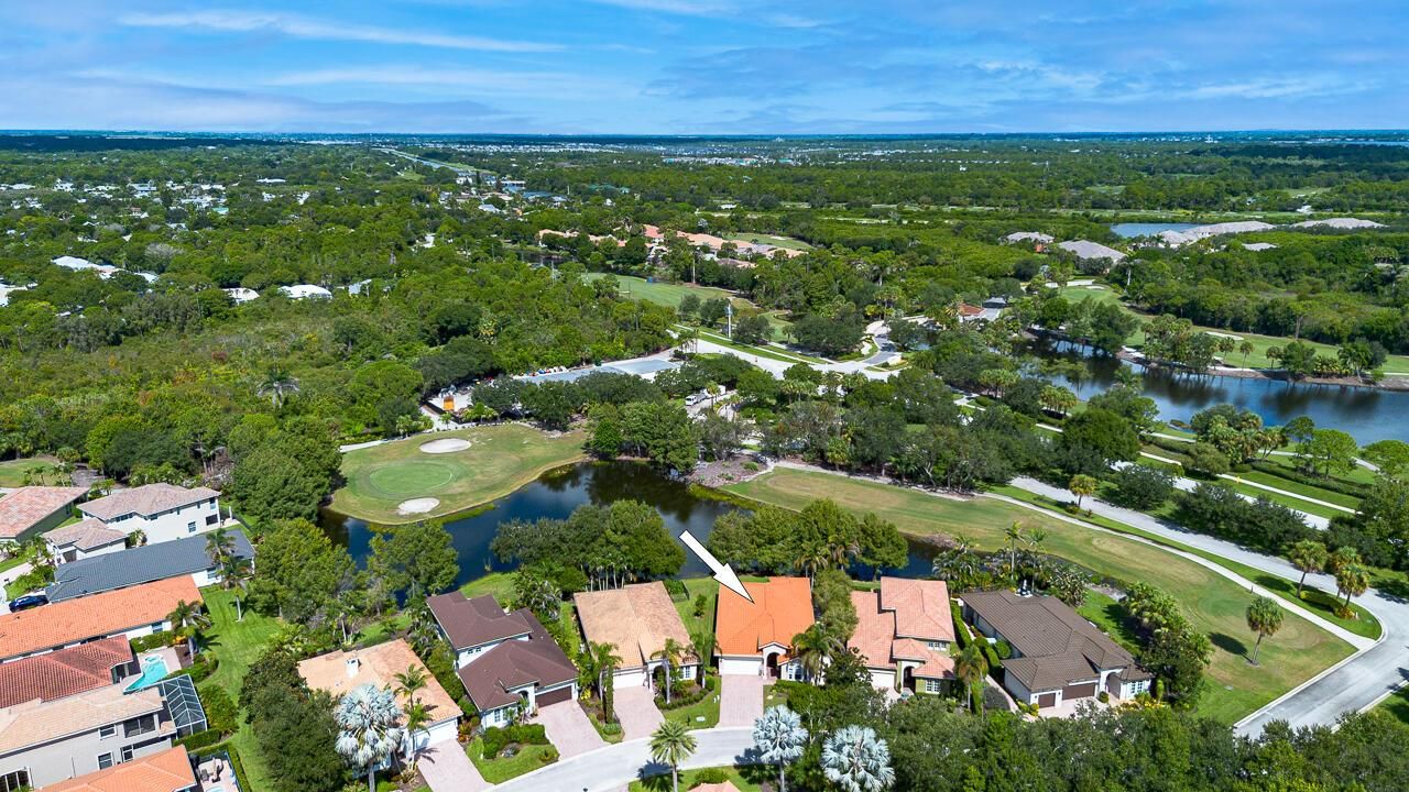 724 SW Pebble Lane-51