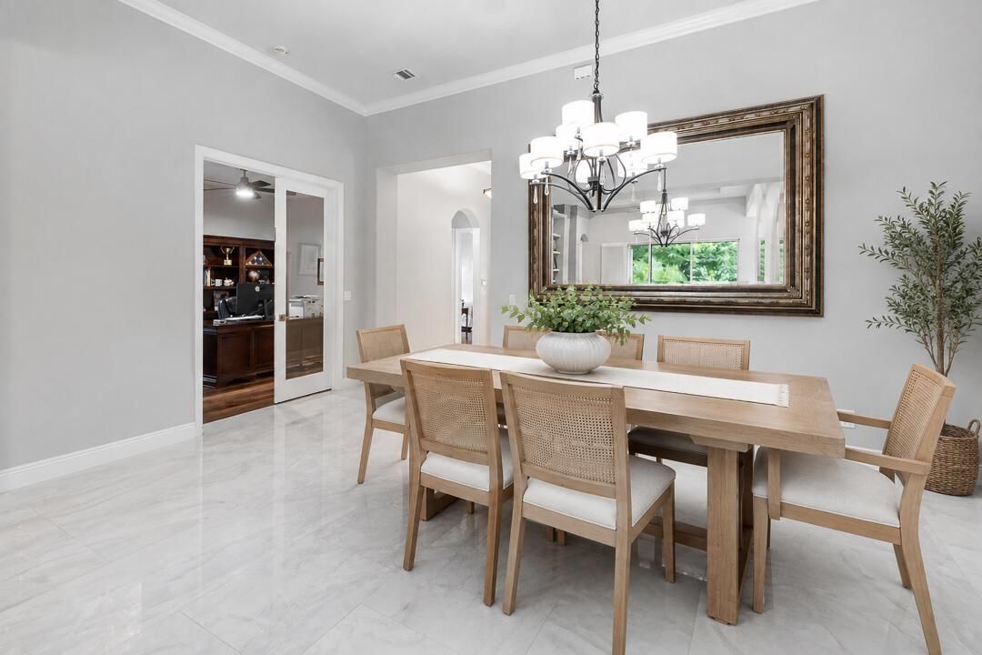 724 SW Pebble Lane-37