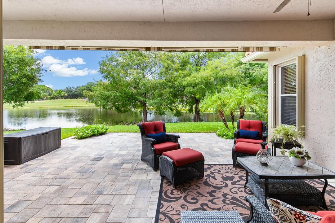 724 SW Pebble Lane-30 - Copy