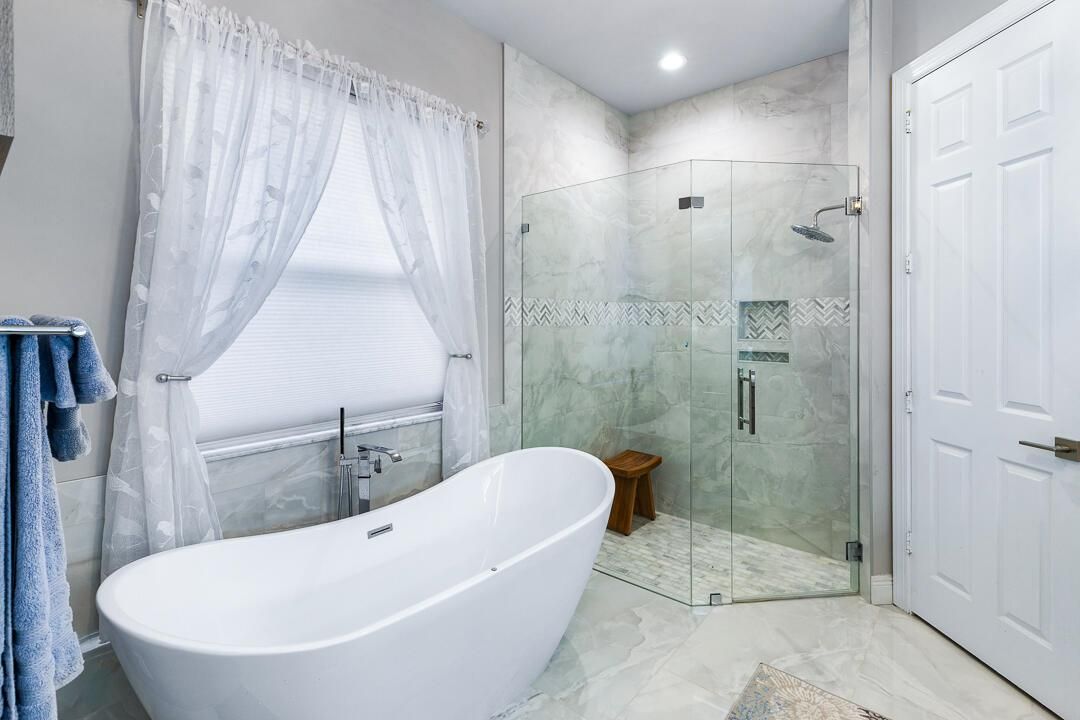 724 SW Pebble Lane-21 - Copy