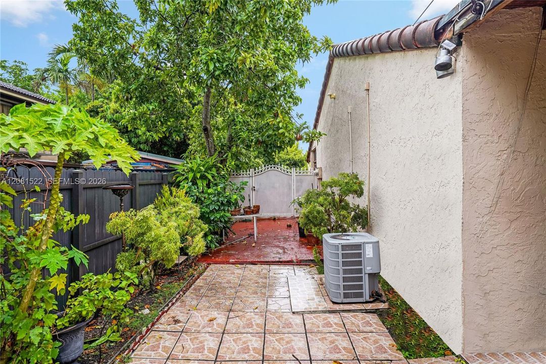En Venta: $390,000 (3 camas, 2 baños, 1481 Pies cuadrados)
