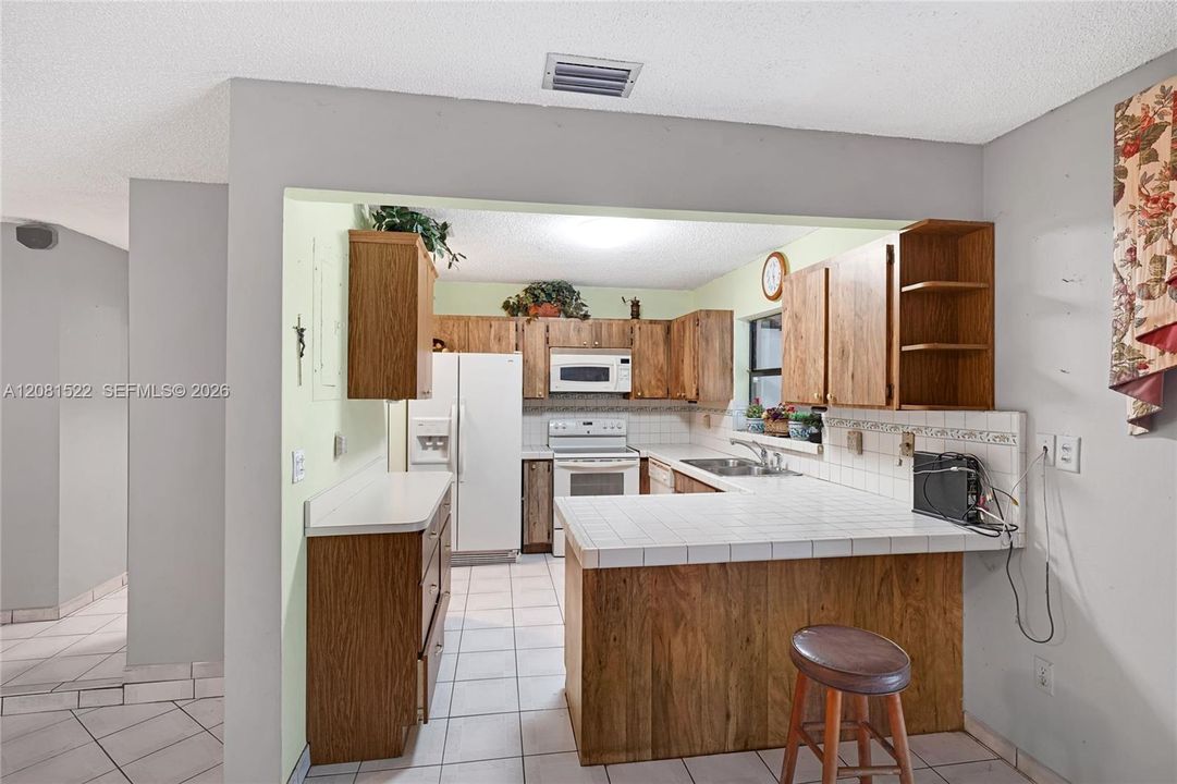 En Venta: $390,000 (3 camas, 2 baños, 1481 Pies cuadrados)