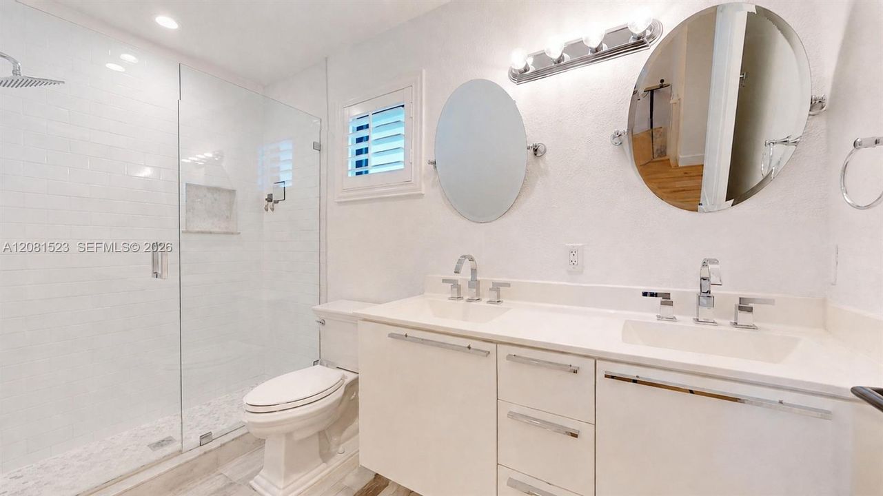 For Rent: $7,000 (5 beds, 2 baths, 2446 Square Feet)