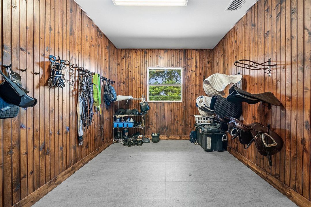 Tackroom