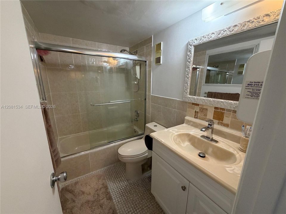 En Venta: $205,000 (2 camas, 1 baños, 832 Pies cuadrados)