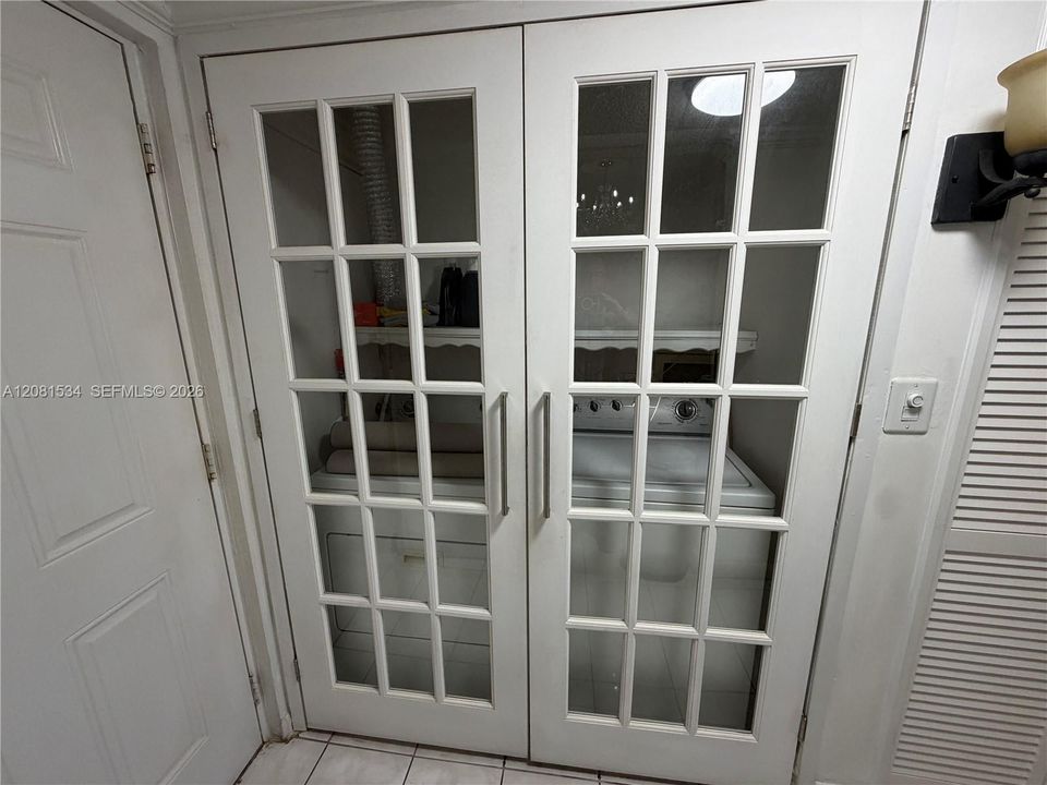 En Venta: $205,000 (2 camas, 1 baños, 832 Pies cuadrados)