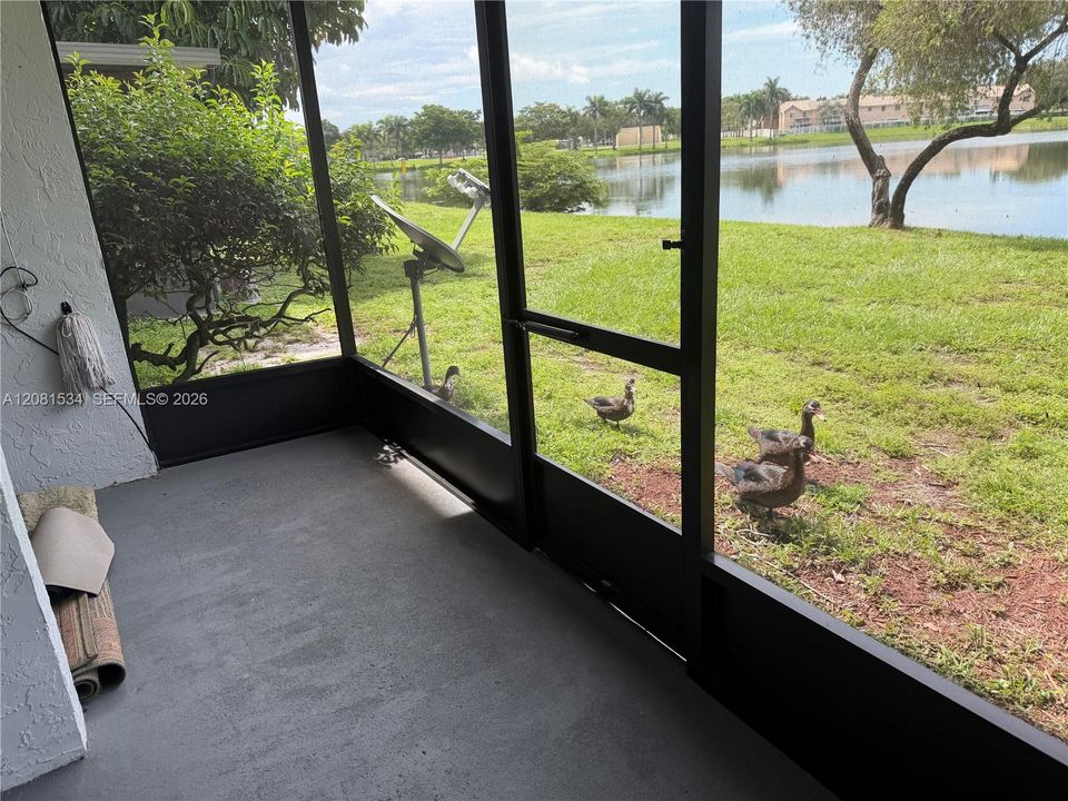 En Venta: $205,000 (2 camas, 1 baños, 832 Pies cuadrados)