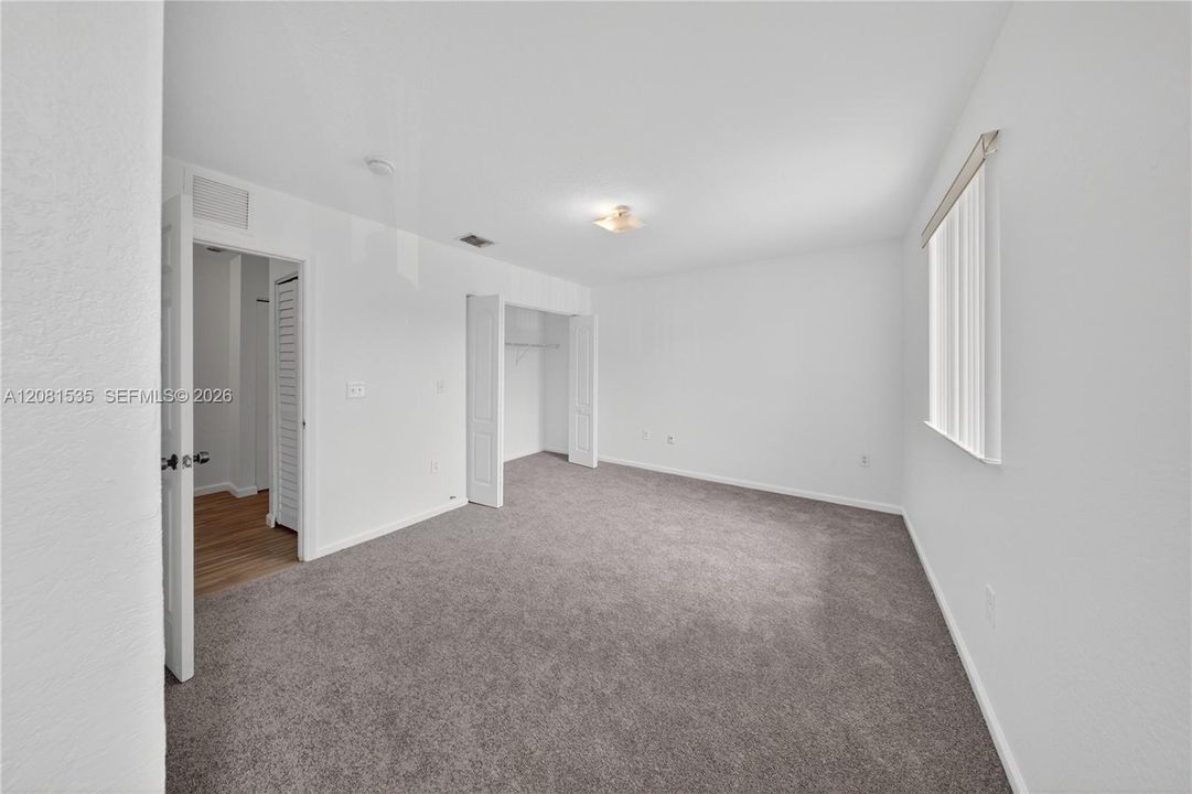 В аренду: $2,375 (2 спален, 2 ванн, 1314 Квадратных фут)
