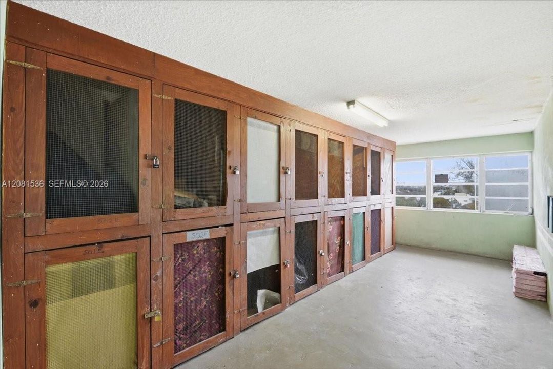 В аренду: $1,800 (1 спален, 1 ванн, 770 Квадратных фут)