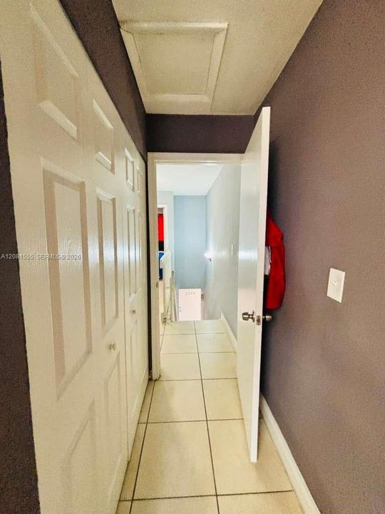 En Venta: $280,000 (2 camas, 1 baños, 948 Pies cuadrados)