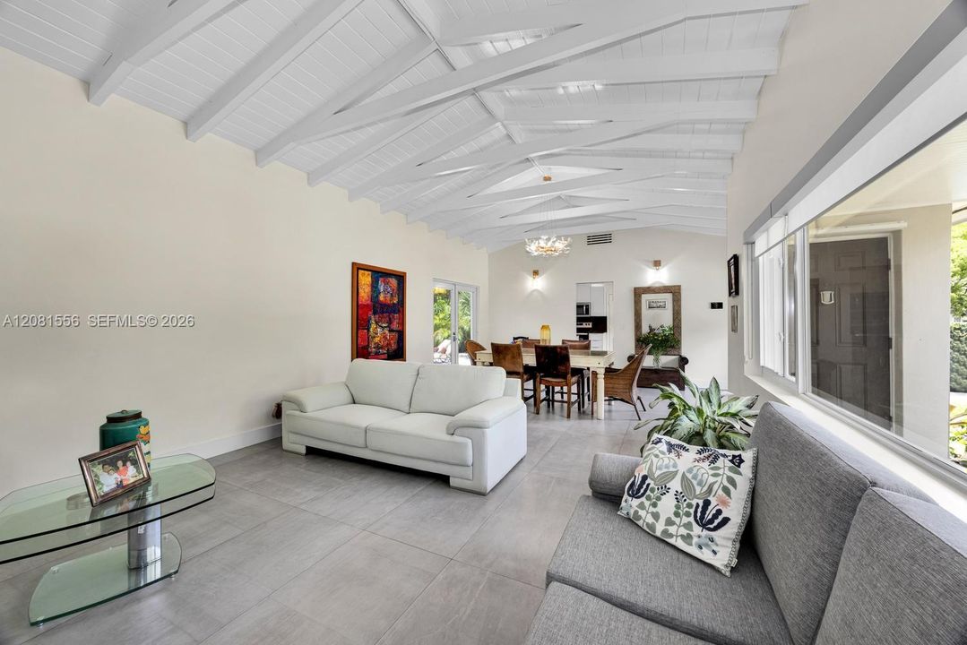 For Rent: $11,800 (3 beds, 3 baths, 2144 Square Feet)