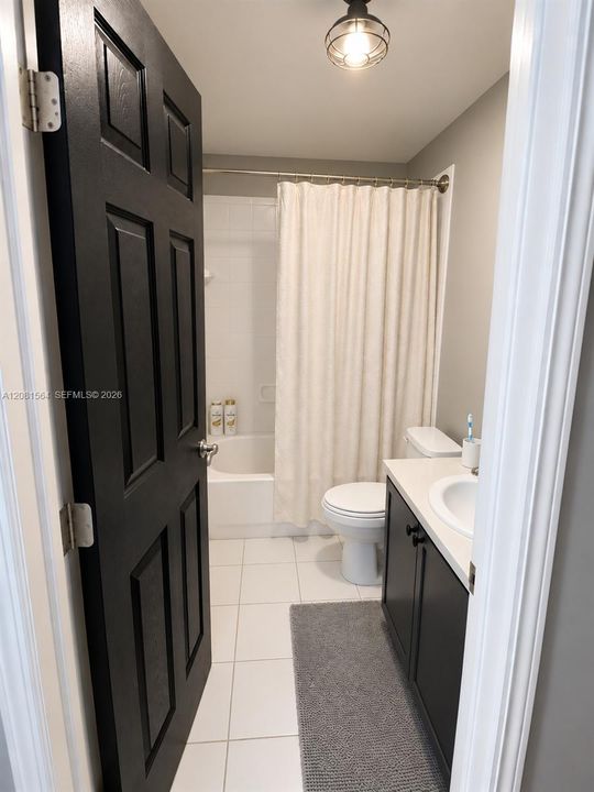 2nd bathroom