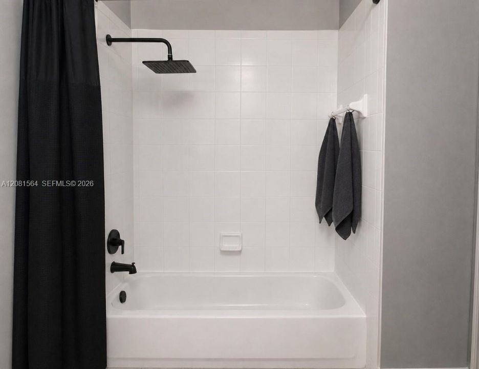 En Venta: $325,000 (3 camas, 2 baños, 1519 Pies cuadrados)