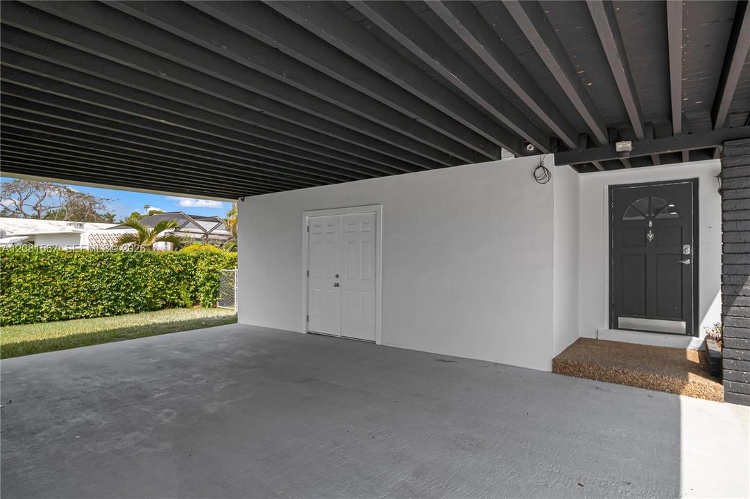 2 vehicle carport