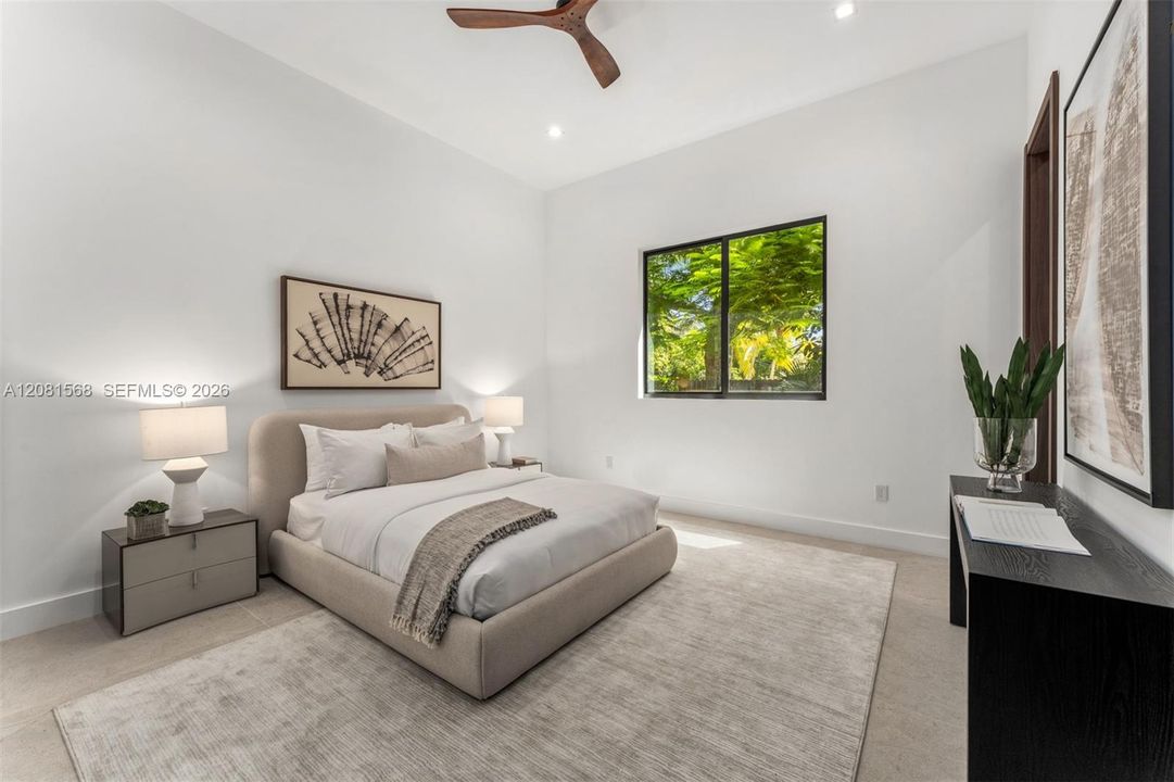 For Sale: $5,995,000 (6 beds, 7 baths, 5696 Square Feet)