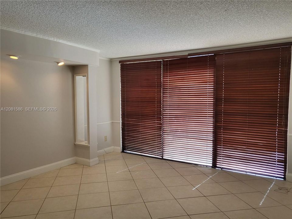 В аренду: $3,200 (2 спален, 2 ванн, 1470 Квадратных фут)
