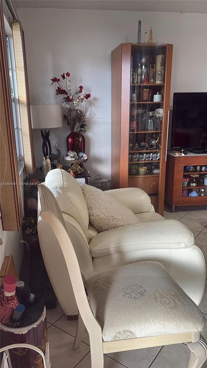 En Renta: $2,100 (2 camas, 2 baños, 1044 Pies cuadrados)